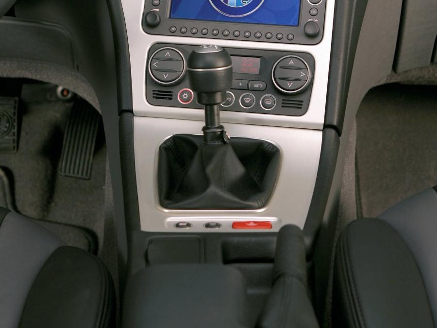  Alfa Romeo Brera 2005 года  (фото 51 из 153)